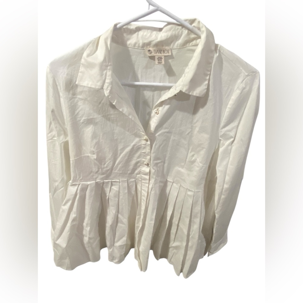 Ellane Rose Pearl button up top size m